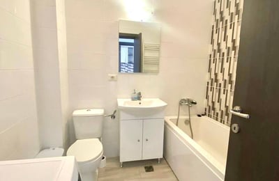 Alquiler de un acogedor apartamento de 1 habitación con cocina independiente y balcón, Chiajna, Bucarest, Rumanía